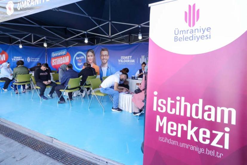 ÜMRANİYE’DE İSTİHDAM ÇADIRLARI KAPILARINI AÇTI