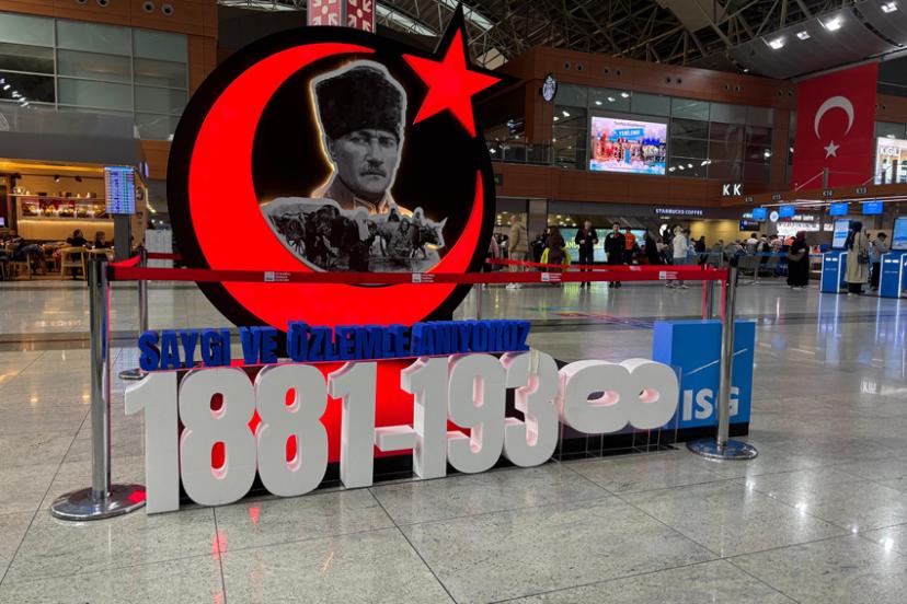 ATATÜRK 10 KASIM’DA İSTANBUL SABİHA GÖKÇEN’DE ANILDI