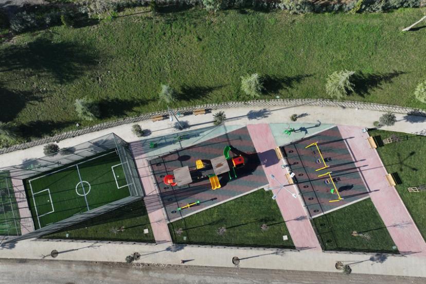 PENDİK'TE TAHA AKGÜL CADDESİ PARKI HİZMETE GİRDİ