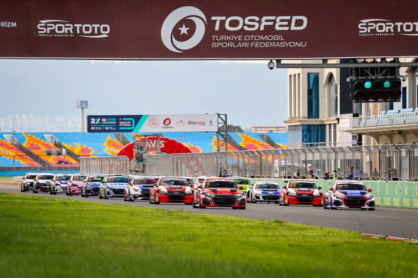 PİSTTE SEZON FİNALİ TOSFED İSTANBUL PARK'TA