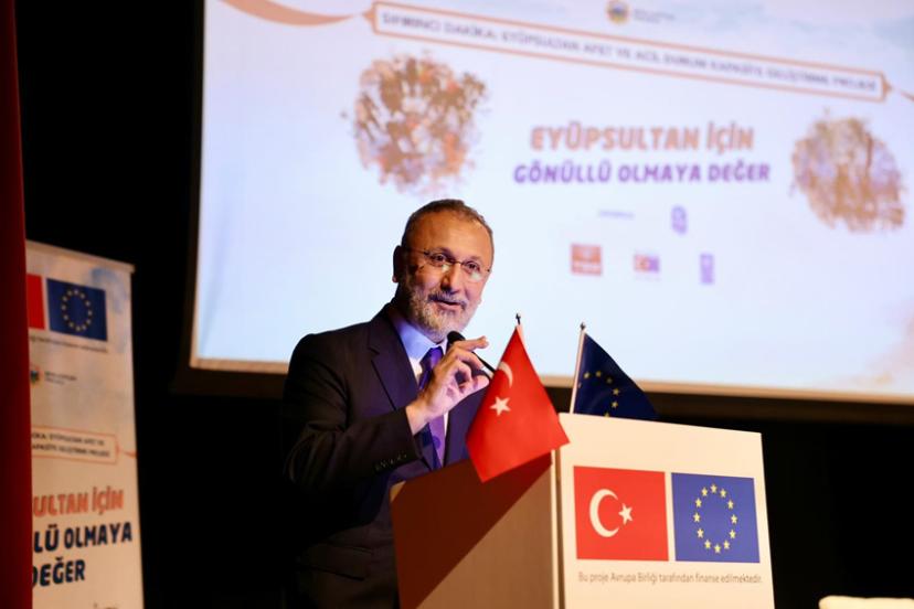 EYÜPSULTAN’DA AFETLERE HAZIRLIK “SIFIRINCI DAKİKA” İLE MASAYA YATIRILDI