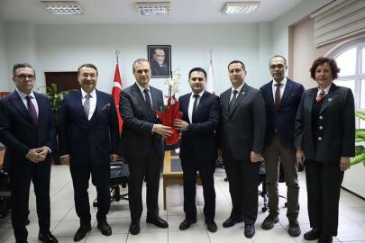 BÜYÜKÇEKMECE’DE TIP BAYRAMI ZİYARETİ