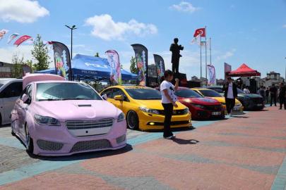 ÇEKMEKÖY’DE CAR FEST COŞKUSU
