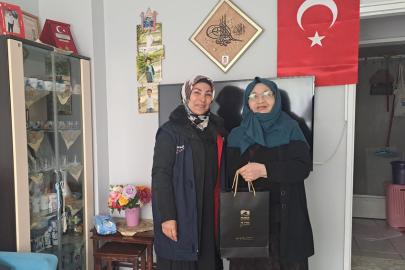 PENDİK’TE ŞEHİT ANNELERİNE ANNELER GÜNÜ ZİYARETİ