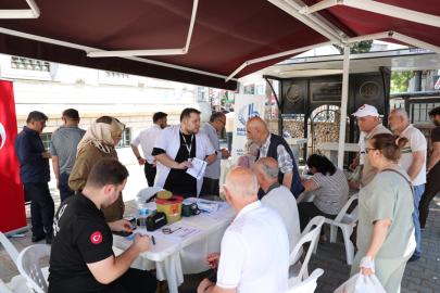 BAĞCILAR'DA CAMİLERDE SAĞLIK TARAMASI