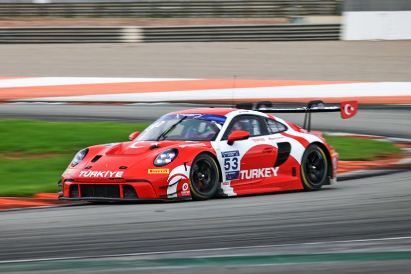 İSTANBUL PARK'TA GT HEYECANI