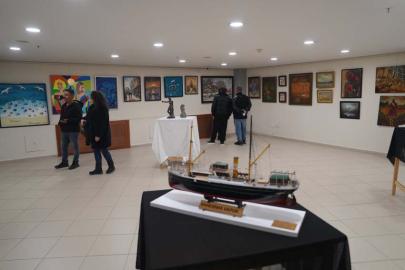 KARTAL’DA KESİŞİM SERGİSİ AÇILDI
